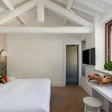 Iflat Domus Lupa, The Great Beauty Apartamento