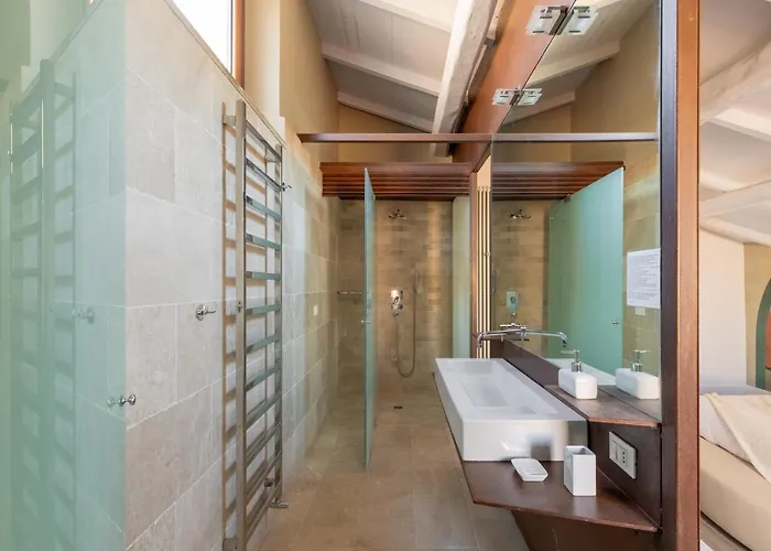 Iflat The Great Beauty * רומא